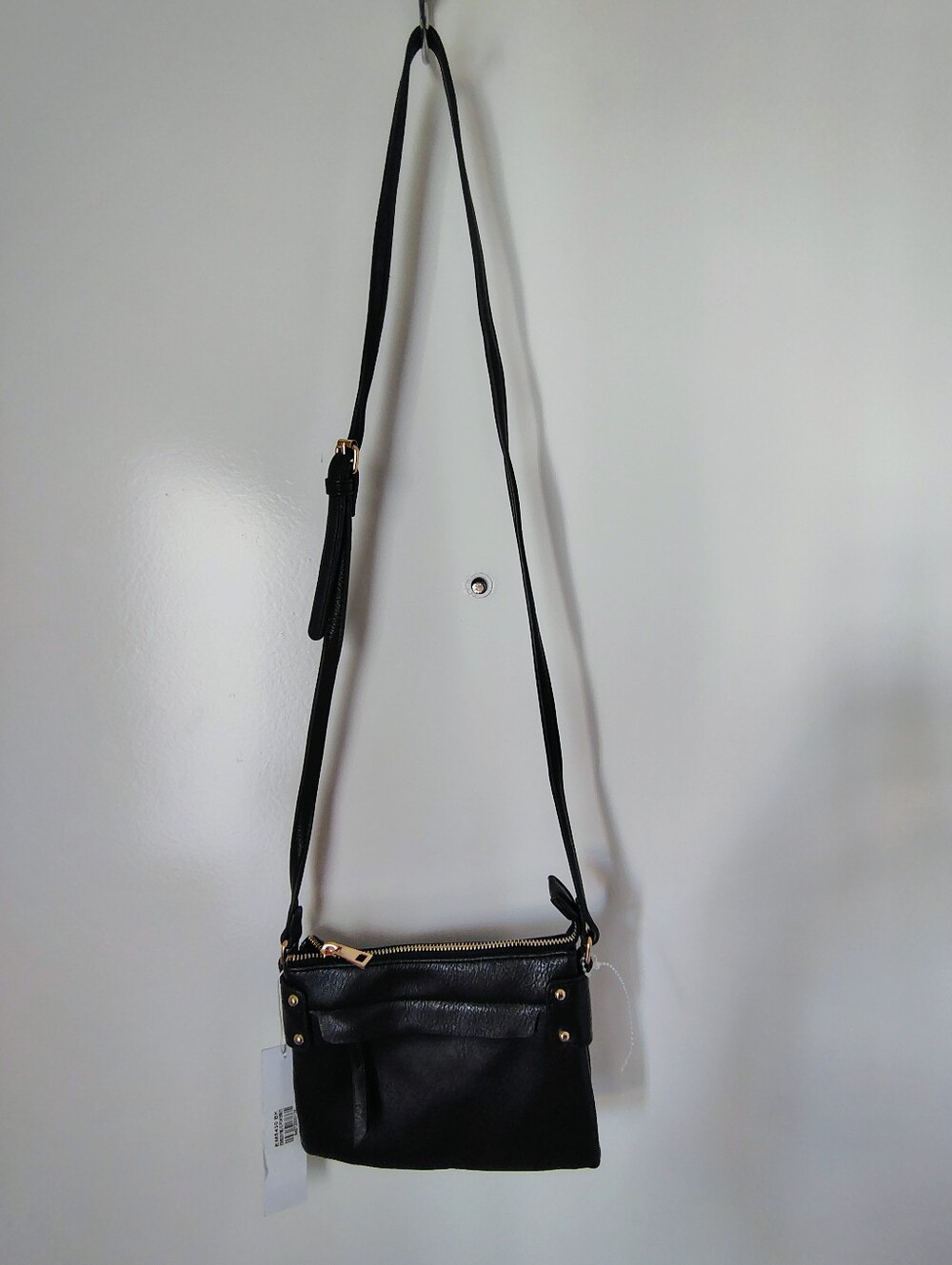 Malibu Skye Black Vegan Leather Triple Section Crossbody Bag Purse - Picture 3 of 4